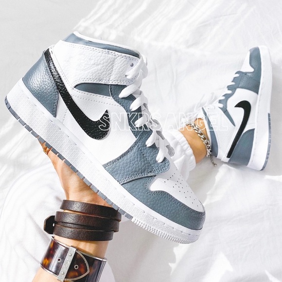 Nike custom air jordan 1 mid sneakers - Picture 3 of 3